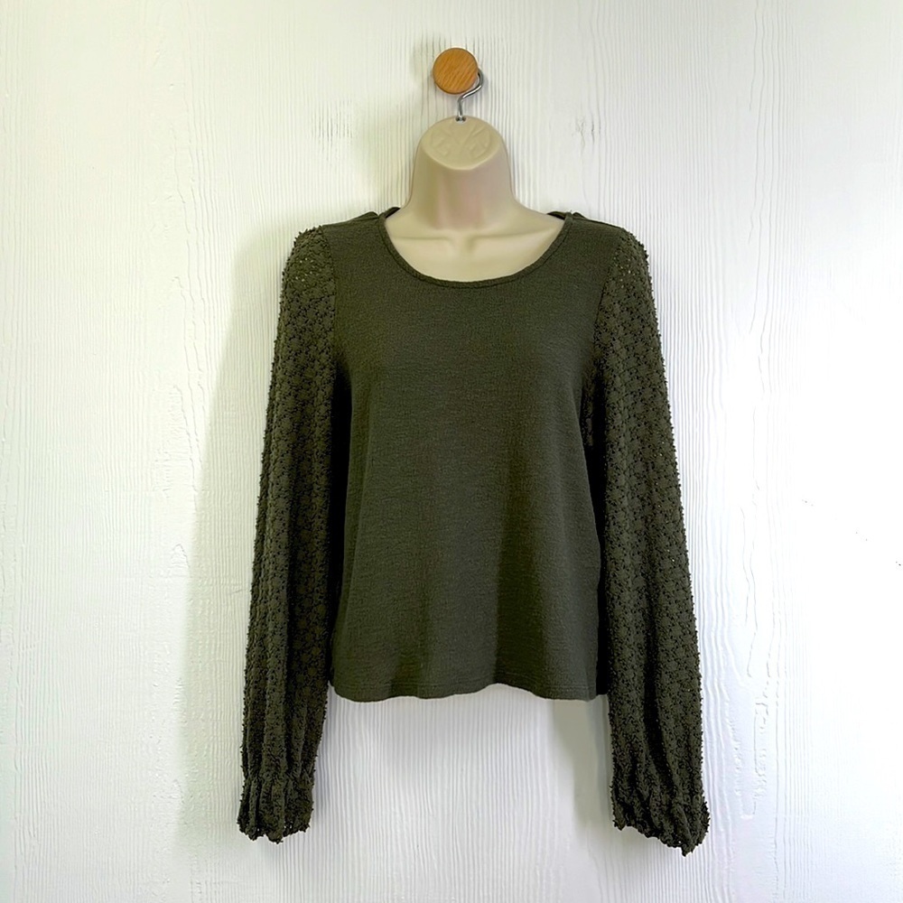 Madewell - Texture And Thread Eyelet Sleeve Olive Green Top Size Small
